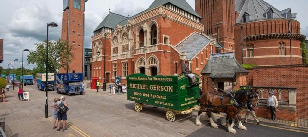 BAR vintage removals vehicles parade